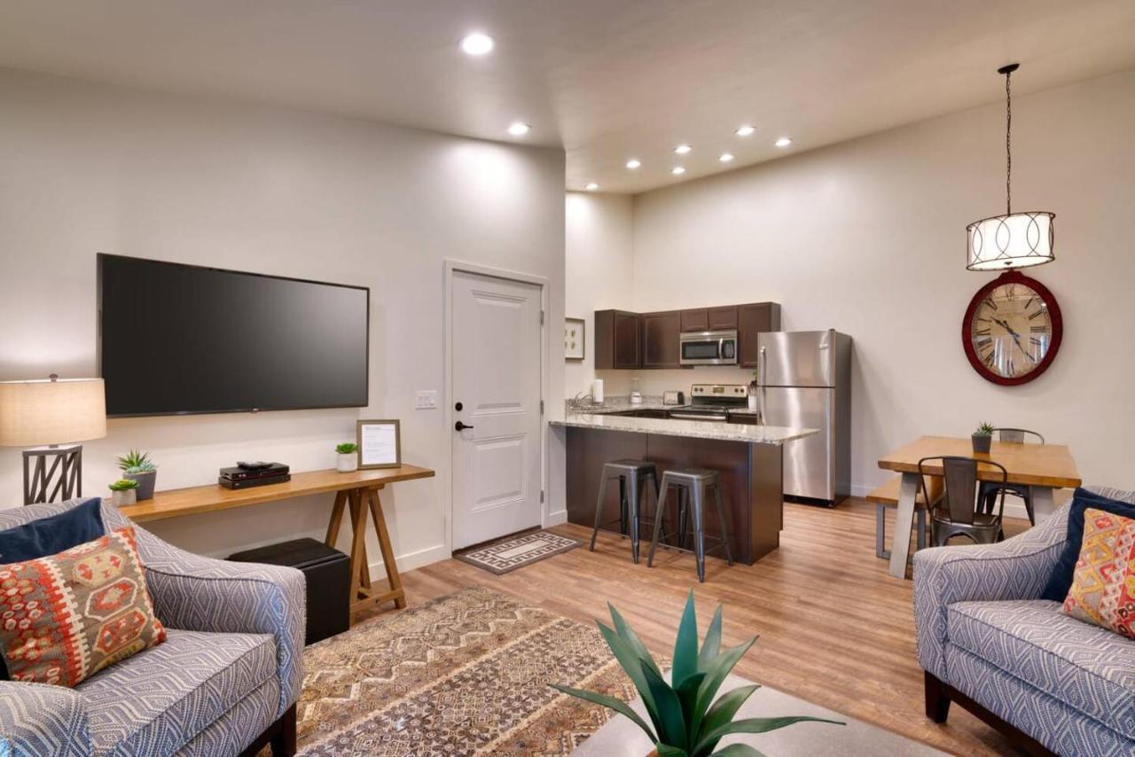 2I Top Floor Moab Redcliff Condo, Pool & Hot Tub Exterior foto